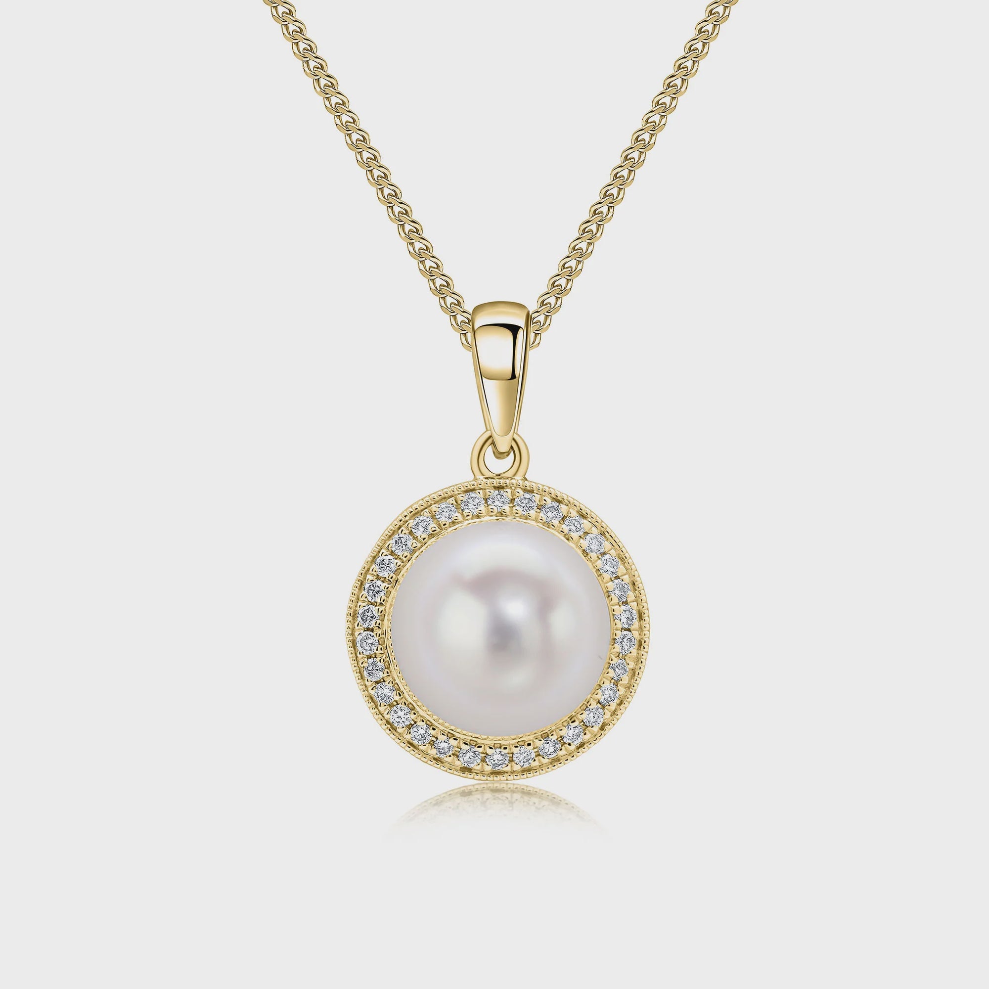 18ct Yellow Gold Pearl &amp; Diamond Millgrain Halo Pendant