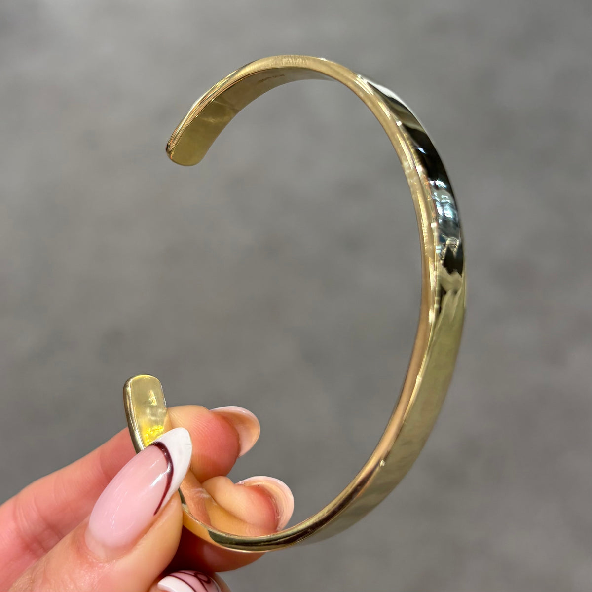 Pre-Owned 9ct Yellow Gold 7mm Cuff Bangle 28.6g
