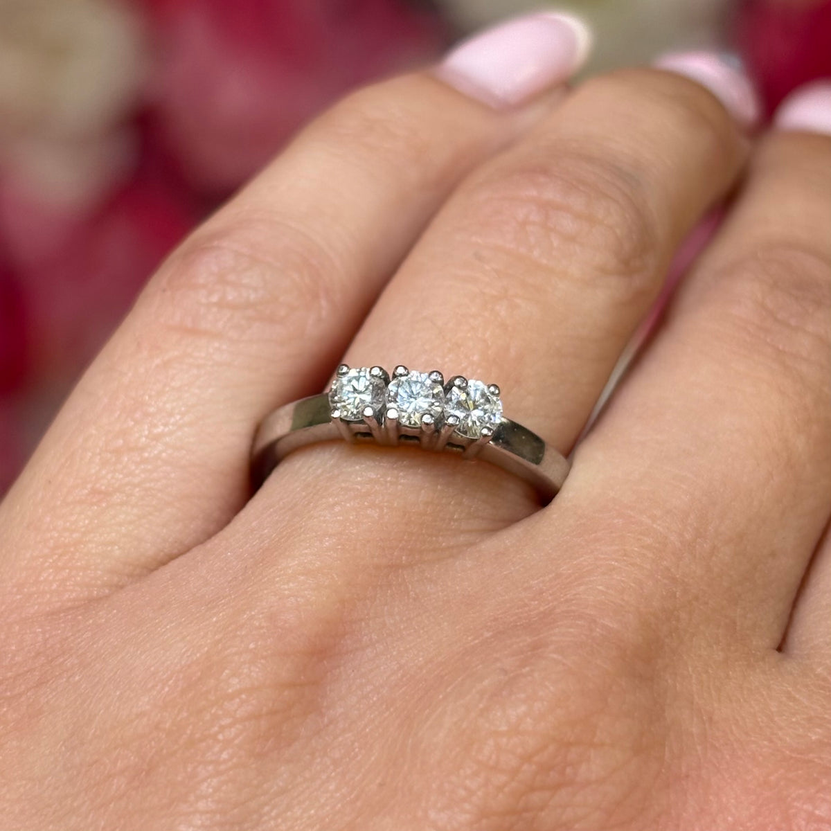 18ct White Gold 3 Stone Claw Set Diamond Ring