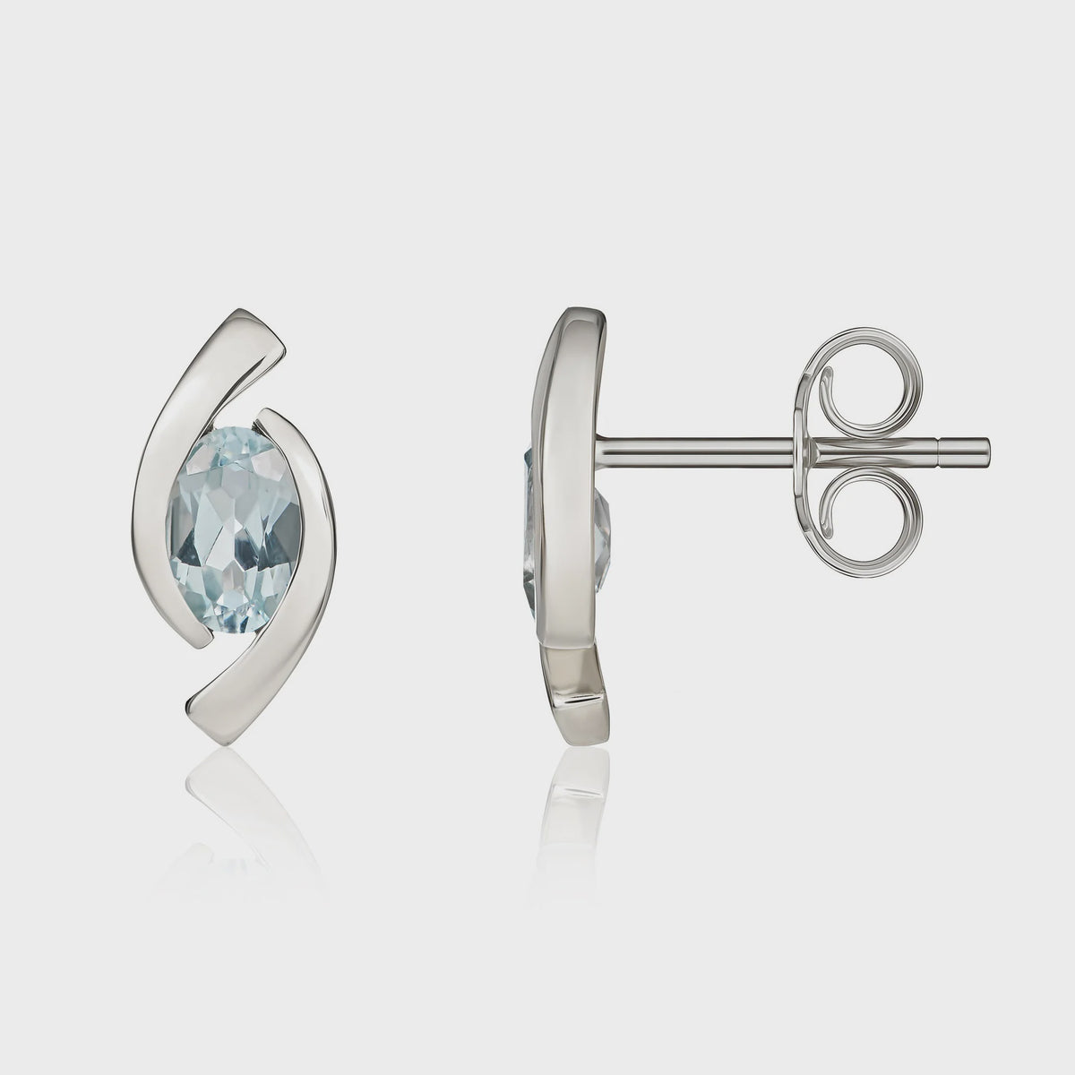 9ct White Gold Oval Aquamarine 'Eye' Stud Earrings 6x4mm