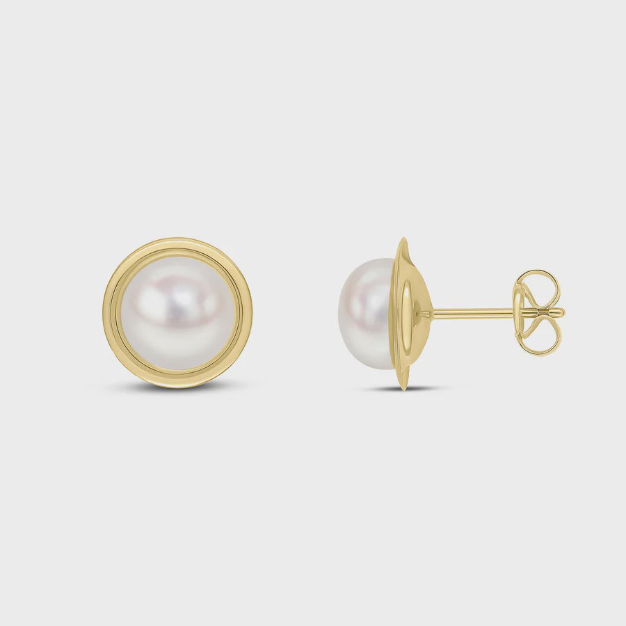 9ct Yellow Gold Flat Polished Border with 7.5mm Button Pearl Stud Earrings