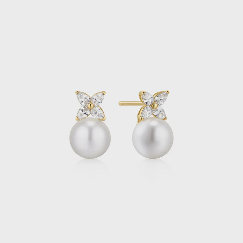 Gold Shell Pearl &amp; Lucky Clover Stud Earrings