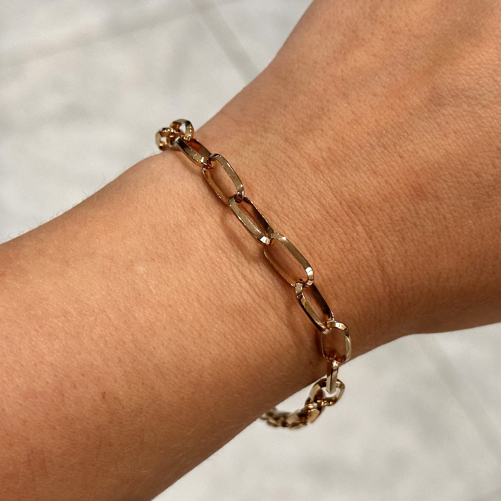9ct Yellow Gold 5.3mm Oval Belcher Bracelet 7.5"