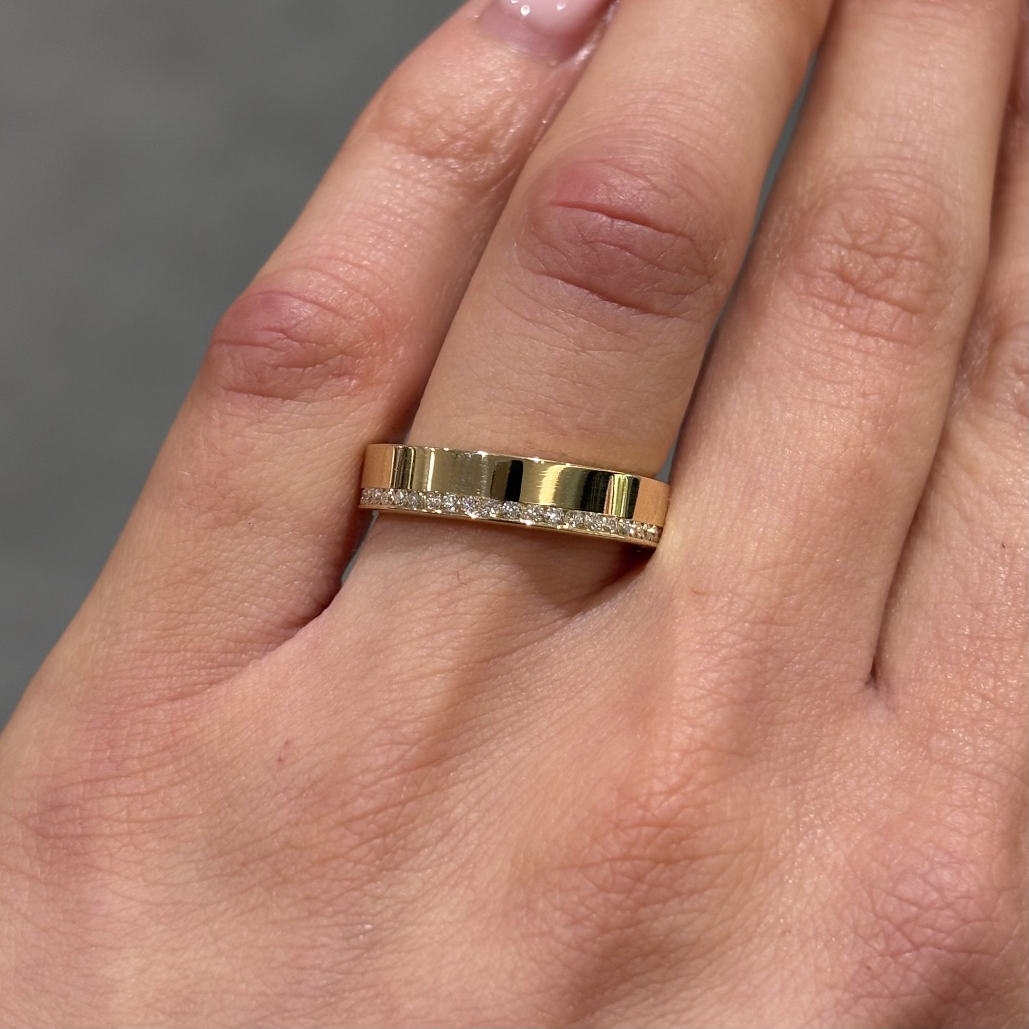 Pre-Owned 18ct Yellow Gold 0.50ct Diamond Set 4.3mm Band