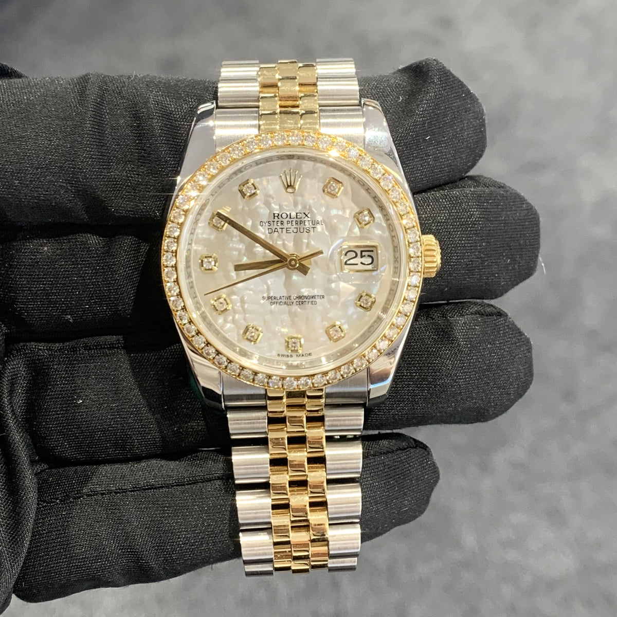 Pre-Owned Rolex Oyster Perpetual Datejust MOP Dial Diamond Bezel116243