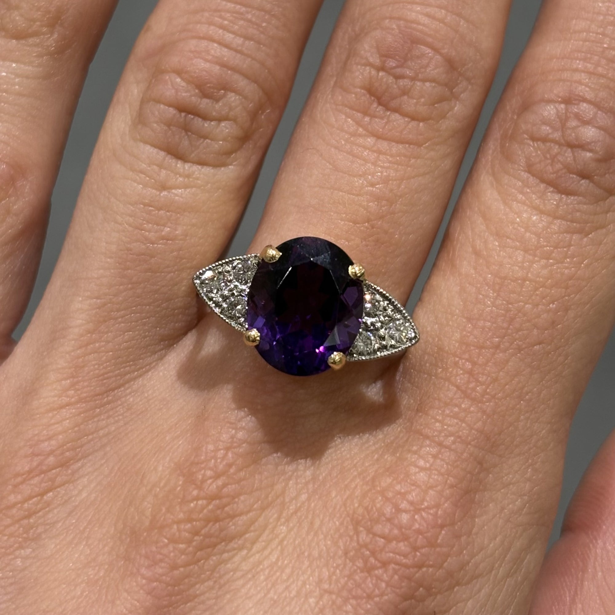 Pre-Owned 18ct Yellow Gold 4.56ct Amethyst &amp; 0.25ct Diamond Ring