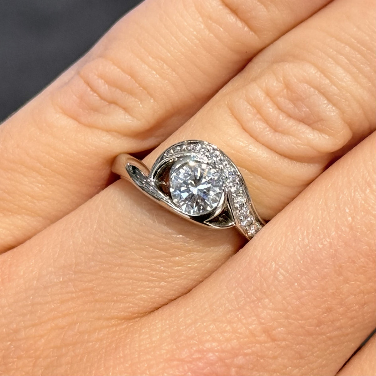 Pre-Owned Platinum 0.66ct Diamond Fancy Ring