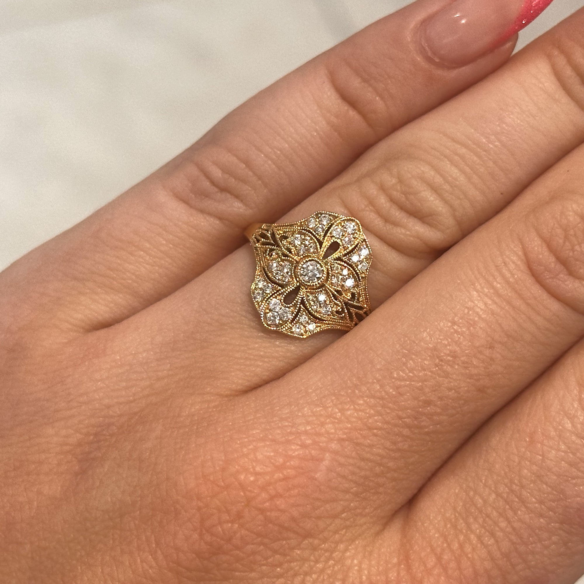 18ct Yellow Gold Diamond Milgrain Vintage Style Ring 0.29pt
