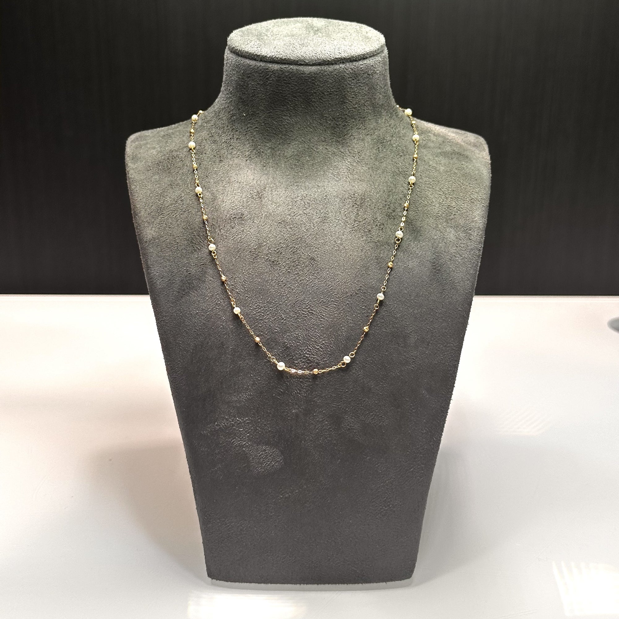 9ct Yellow Gold Freshwater Pearl Trace Necklace