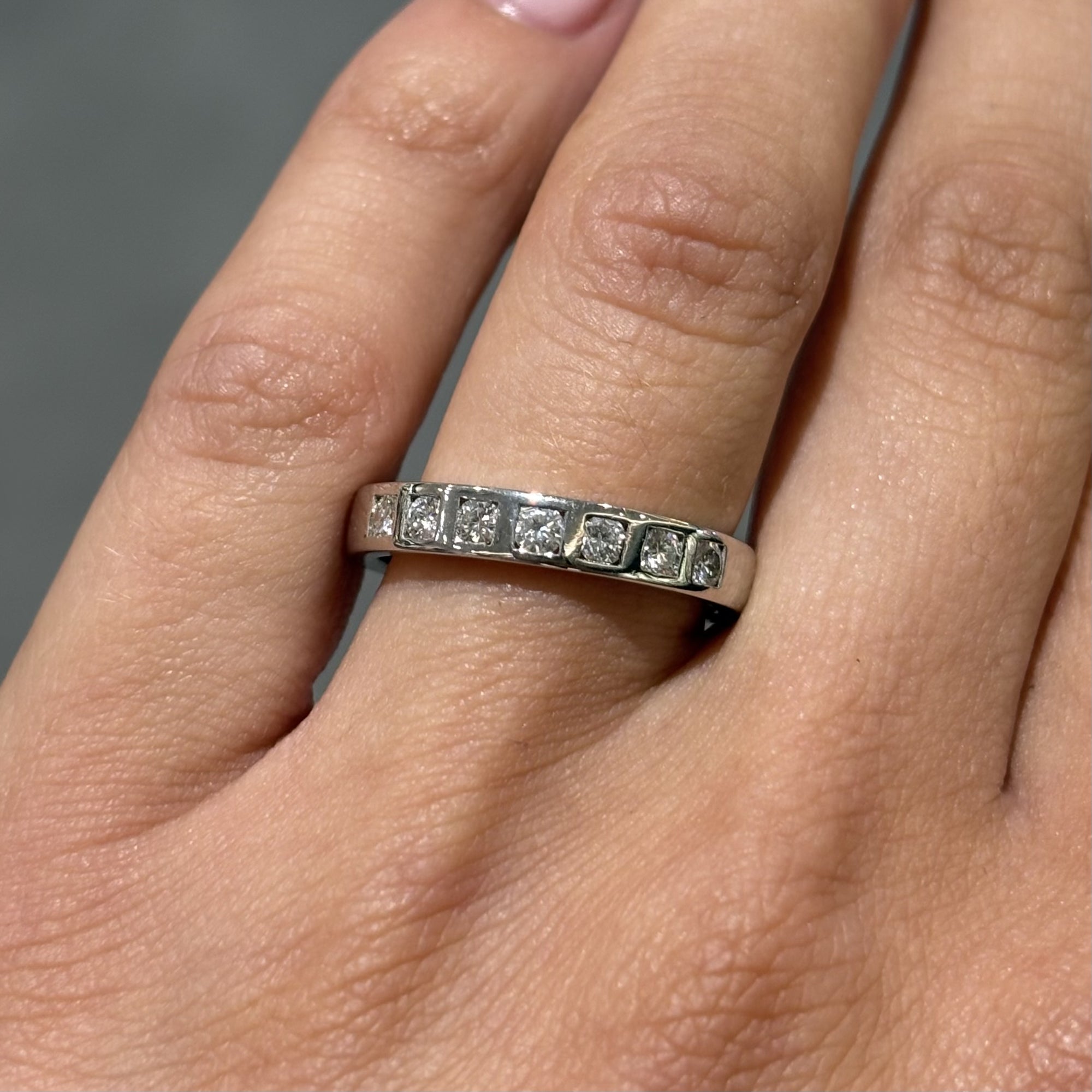 Pre-Owned 18ct White Gold 0.42ct Diamond Set Band Ring