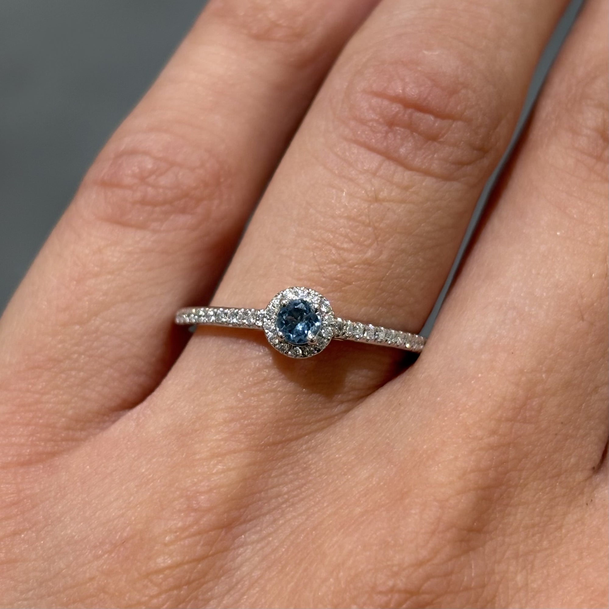 18ct White Gold Round Aquamarine &amp; 0.11ct Diamond Halo Shoulders Ring