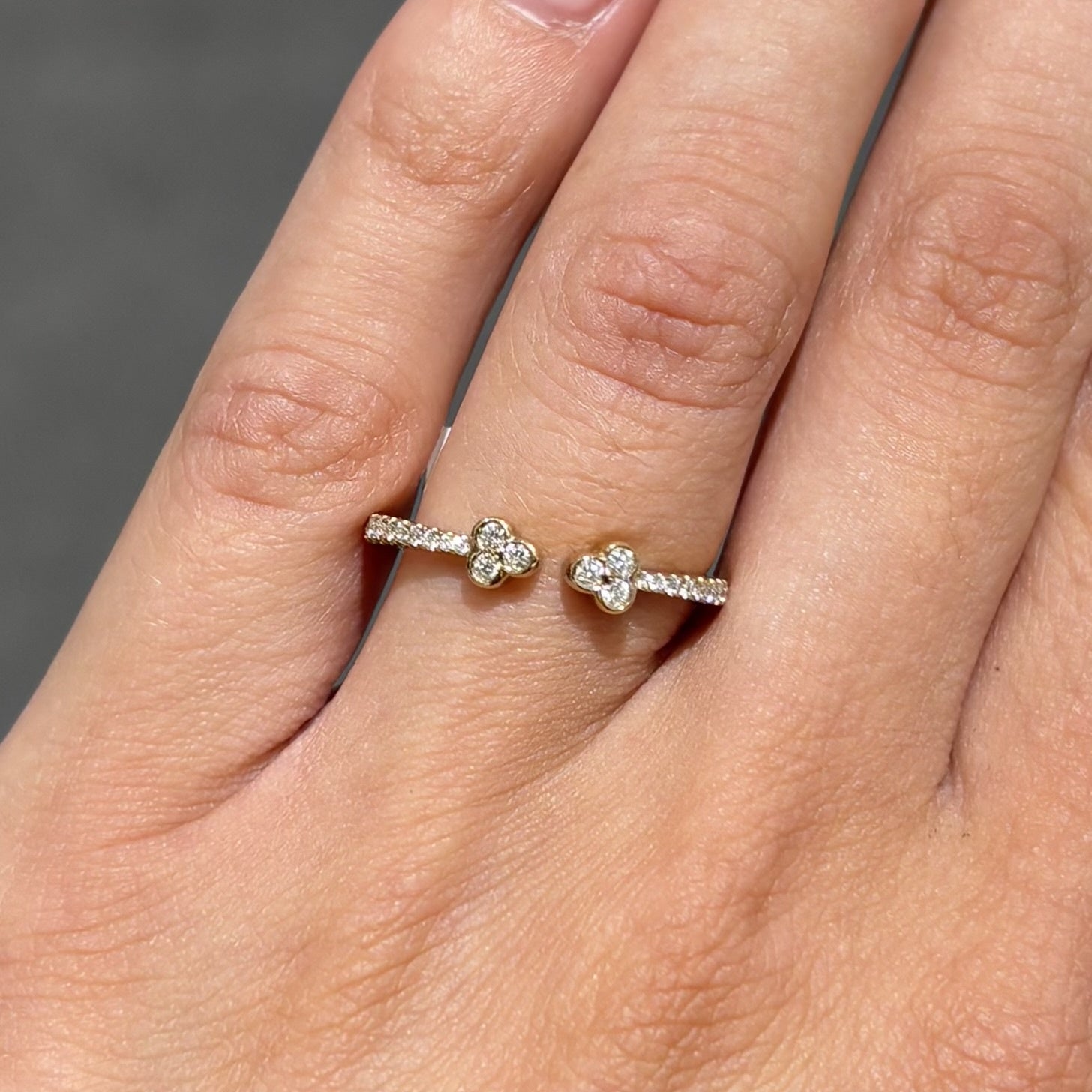 9ct Yellow Gold 0.18ct Diamond Cluster Open Ring