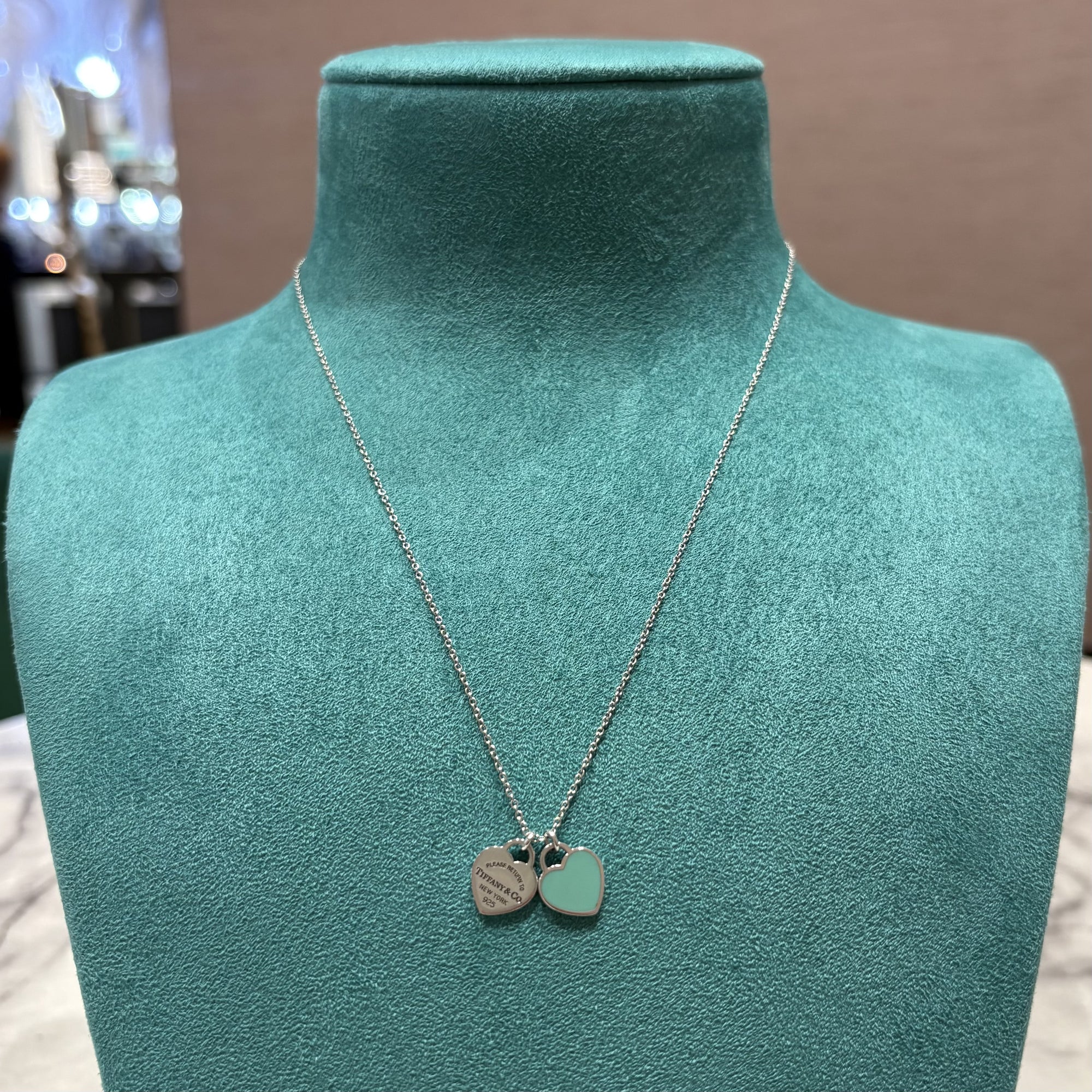 Pre-Owned Tiffany &amp; Co Return To Tiffany Mini Double Heart Necklace in Tiffany Blue