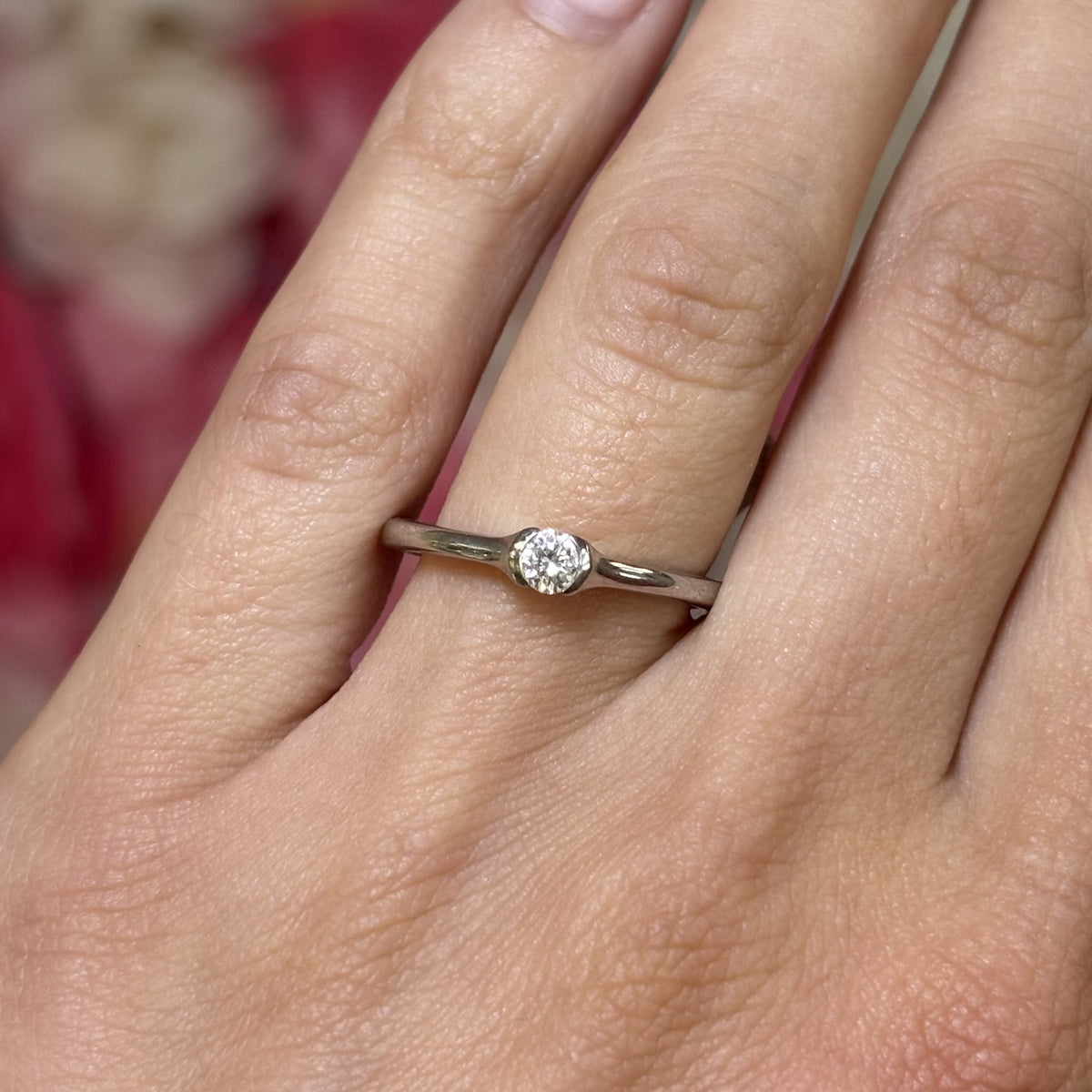 Platinum 0.13ct Diamond Semi-Rubover Solitaire Ring
