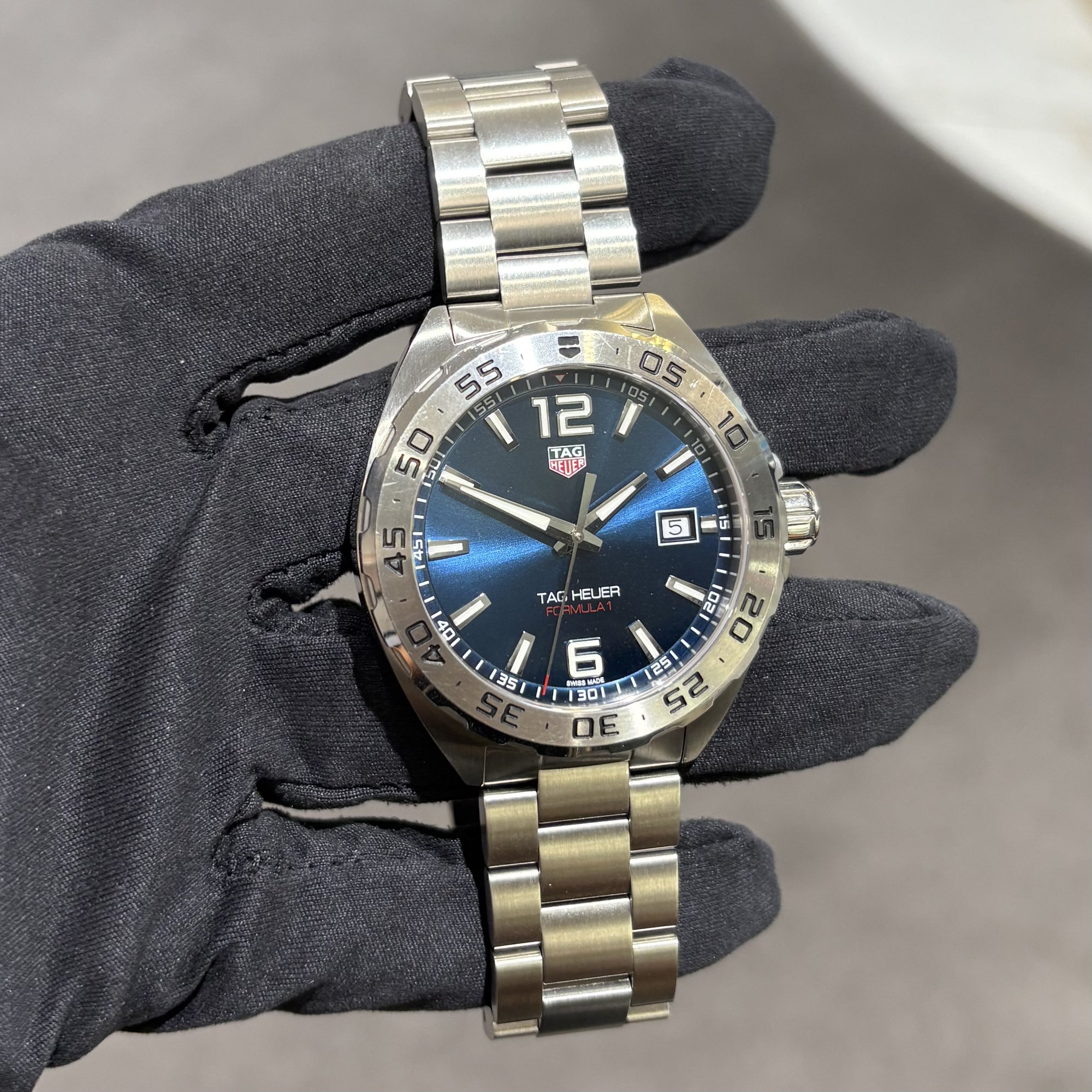 Pre-Owned Tag Heuer F1 WAZ1118