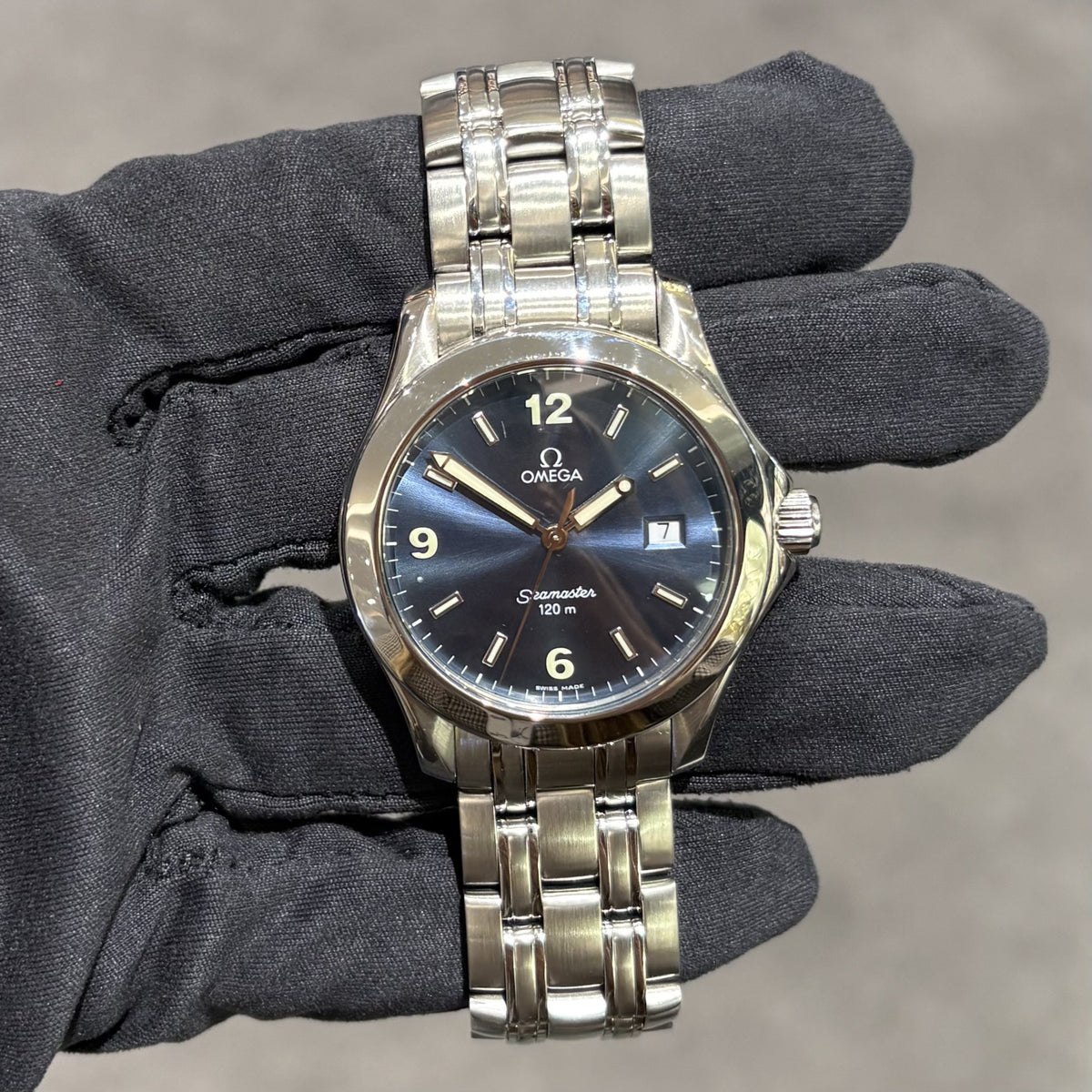 Pre-Owned Omega Seamaster Quartz 2511