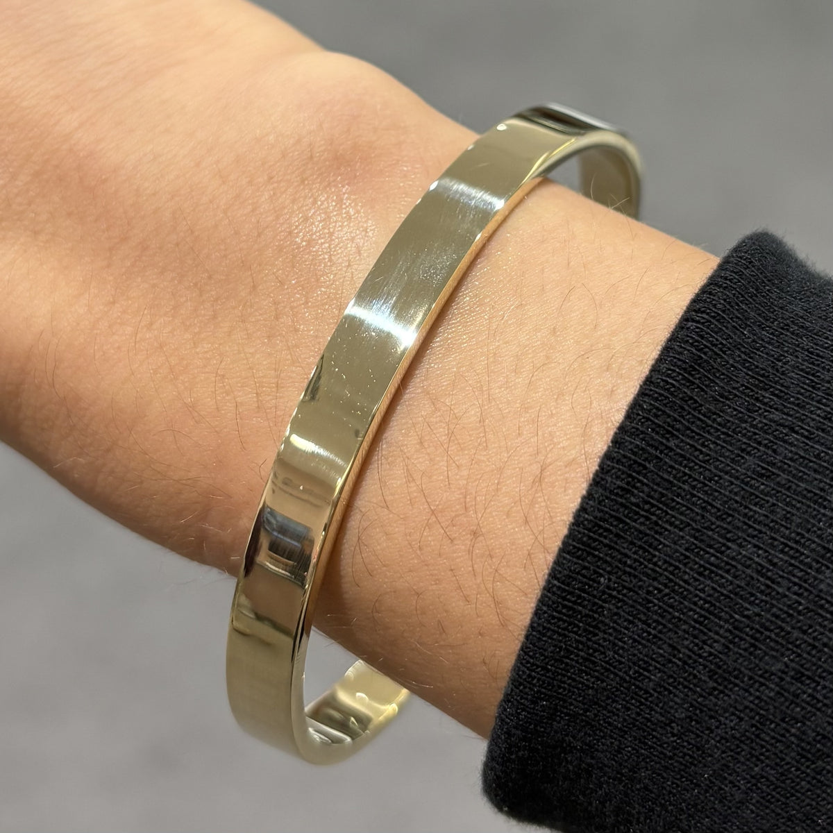 Pre-Owned 9ct Yellow Gold 7mm Cuff Bangle 28.6g