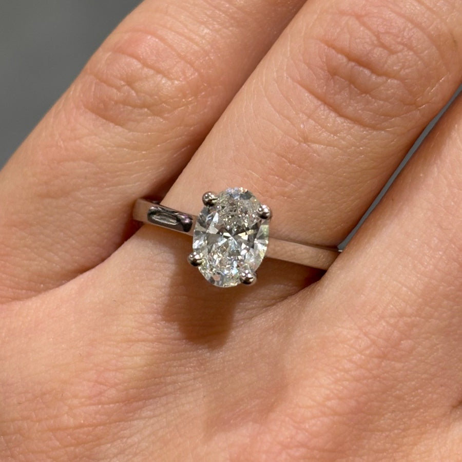 Platinum 1.22ct F VVS2 Oval Laboratory Grown Diamond Solitaire Ring