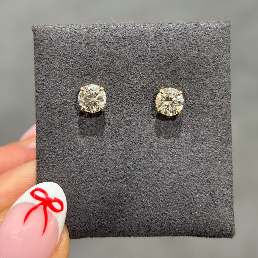 9ct Yellow  Gold Claw Set 1.42ct Lab Grown Diamond Stud Earrings