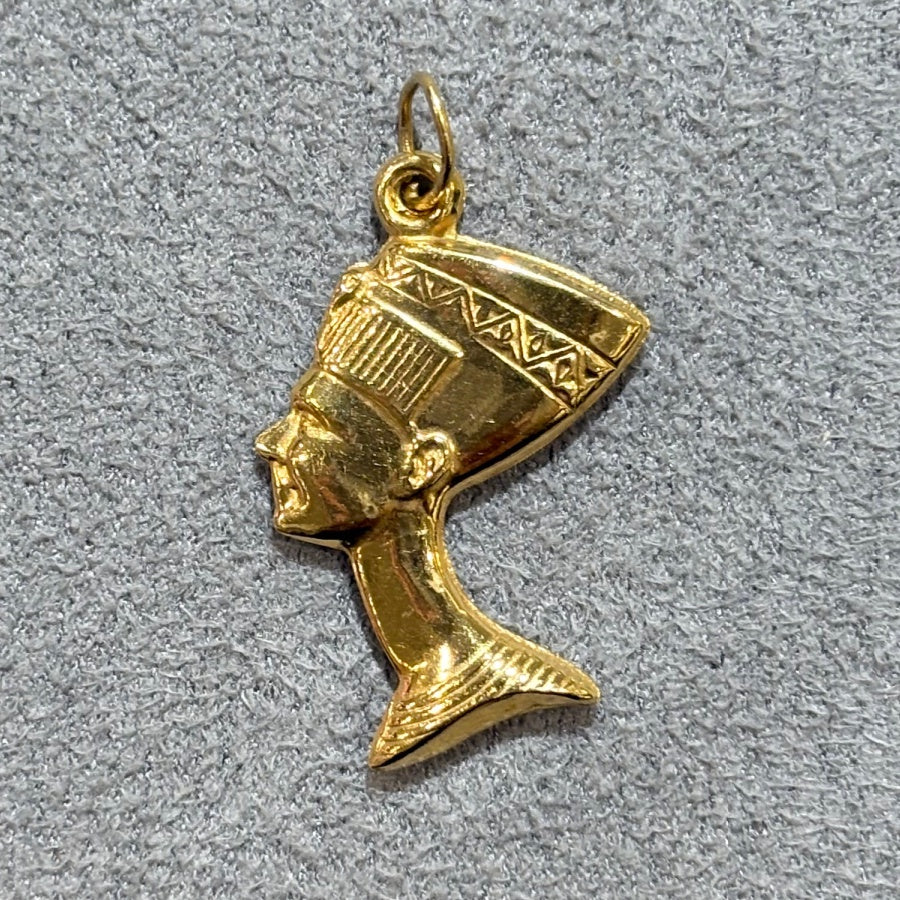 Pre-Owned 9ct Yellow Gold Neferiti Charm