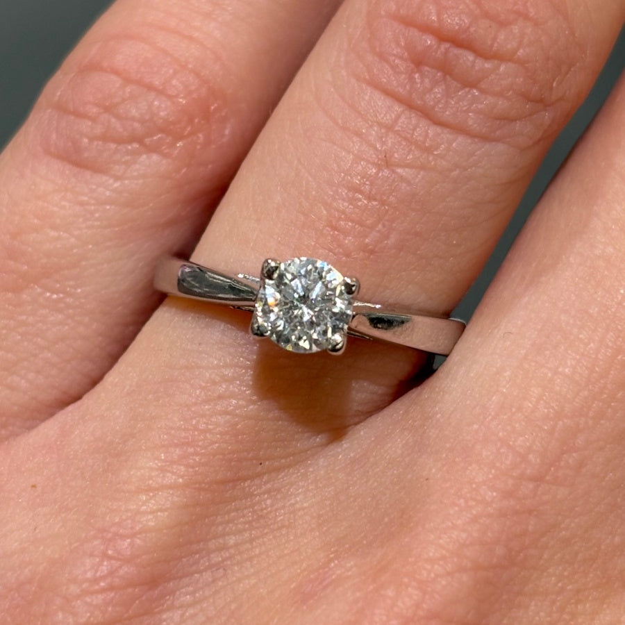 Pre-Owned 18ct White Gold 0.54ct Diamond Solitaire Ring
